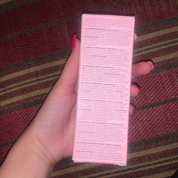 Boscia Pink Luminizing Mask 80g - Picture 2 of 7